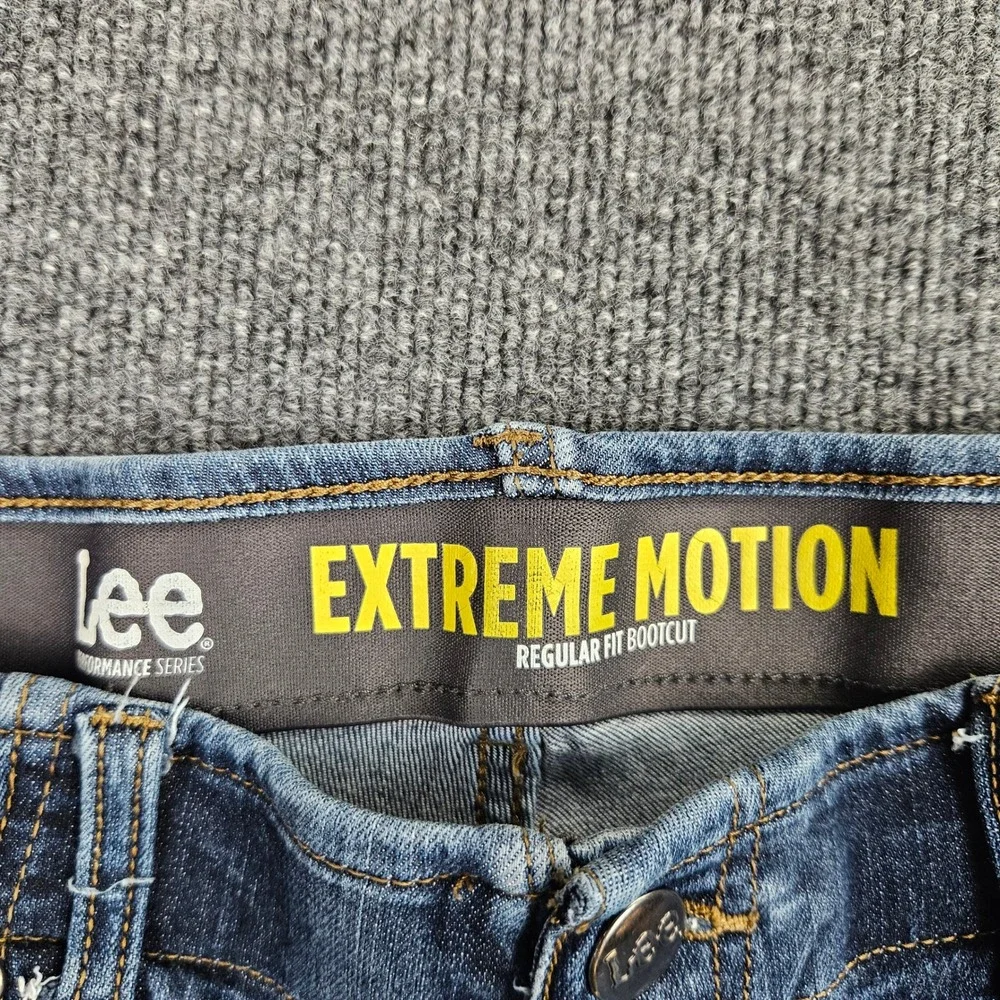Lee Extreme Motion Regular Fit Bootcut Jeans Men's 38x30 Blue Denim Dark Wash